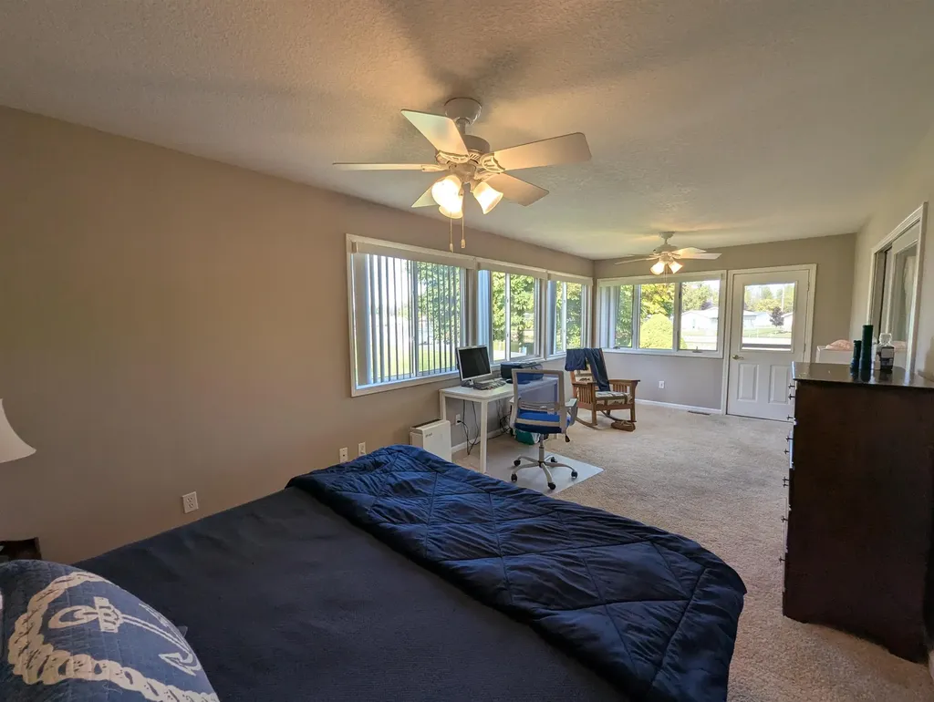 2923 Midshipman Drive Au Gres Township MI 48703