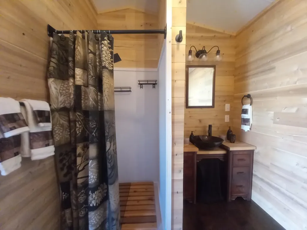 3675 E Michigan Avenue Sims Township MI 48703