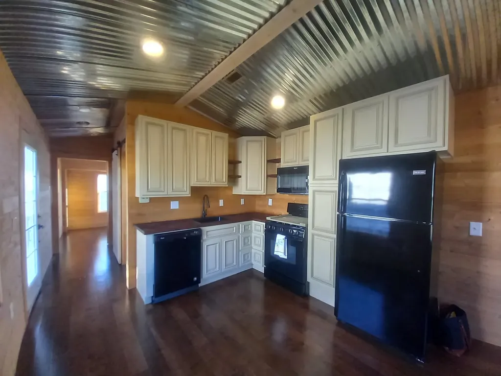3675 E Michigan Avenue Sims Township MI 48703