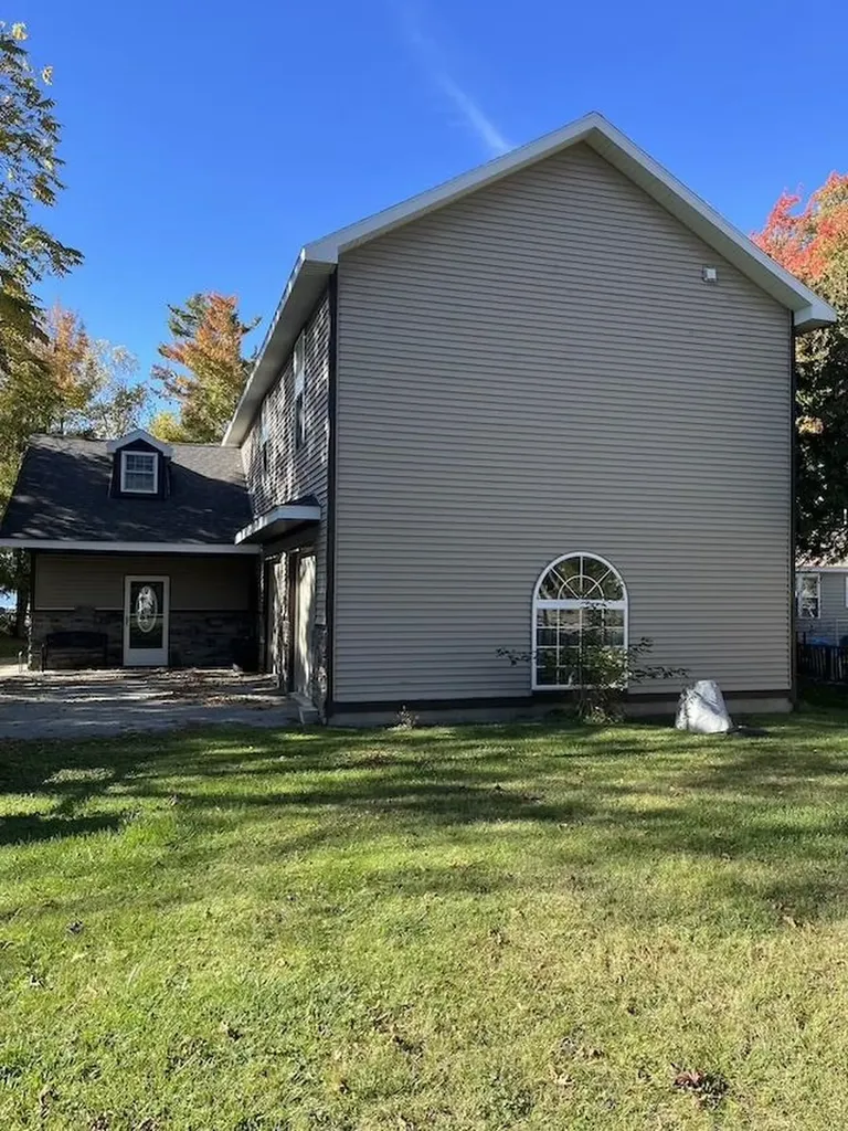 4524 Evergreen Drive Greenbush Township MI 48738