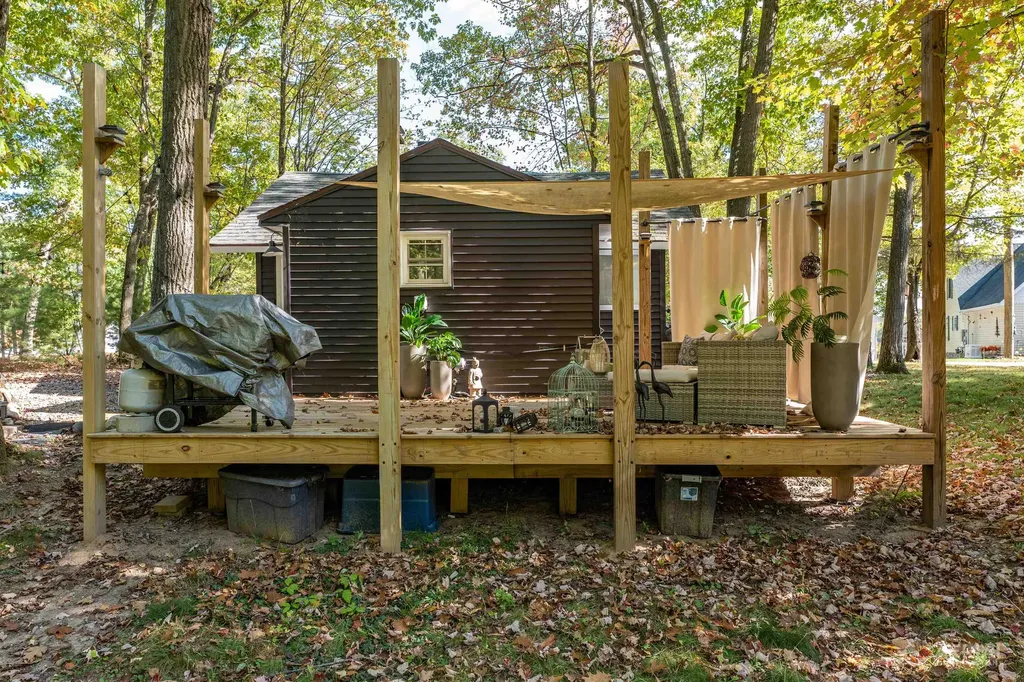 7924 Campbell Plainfield Township MI 48739