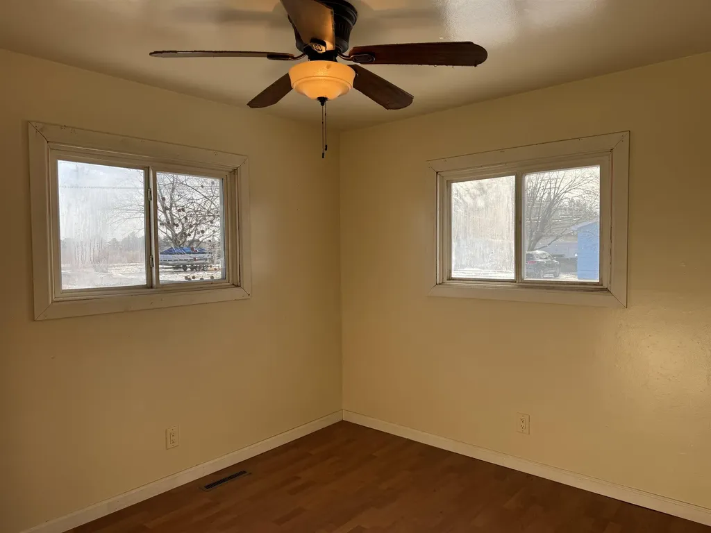 909 Farnsworth Oscoda Charter Township MI 48750