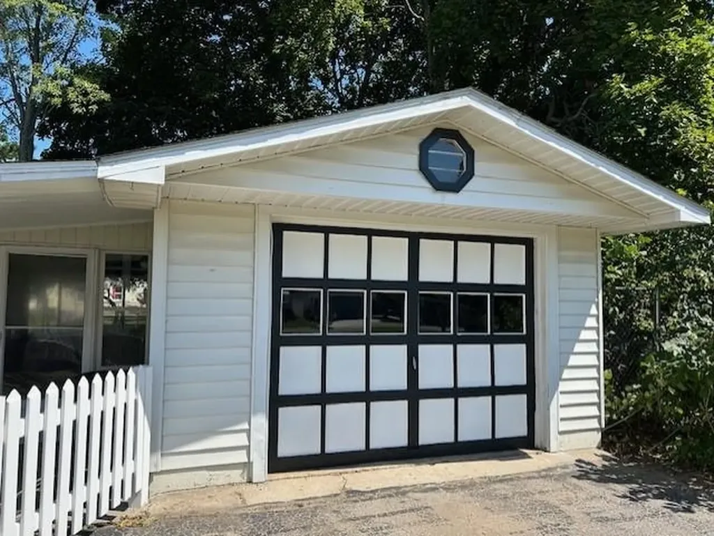 412 Wadsworth Street Unknown City MI 48730