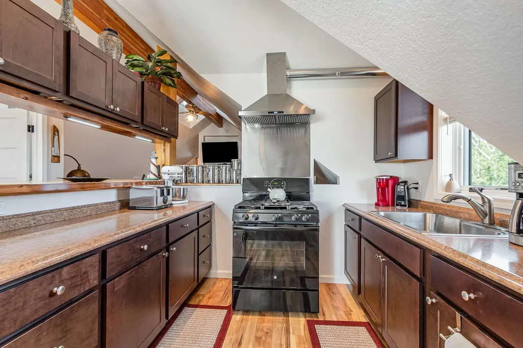891 S State Street Au Sable Charter Township MI 48750