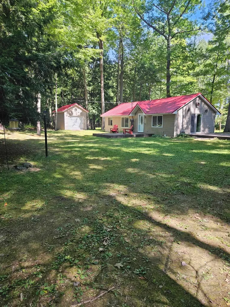 32 Deer Run Whitney Township MI 48703