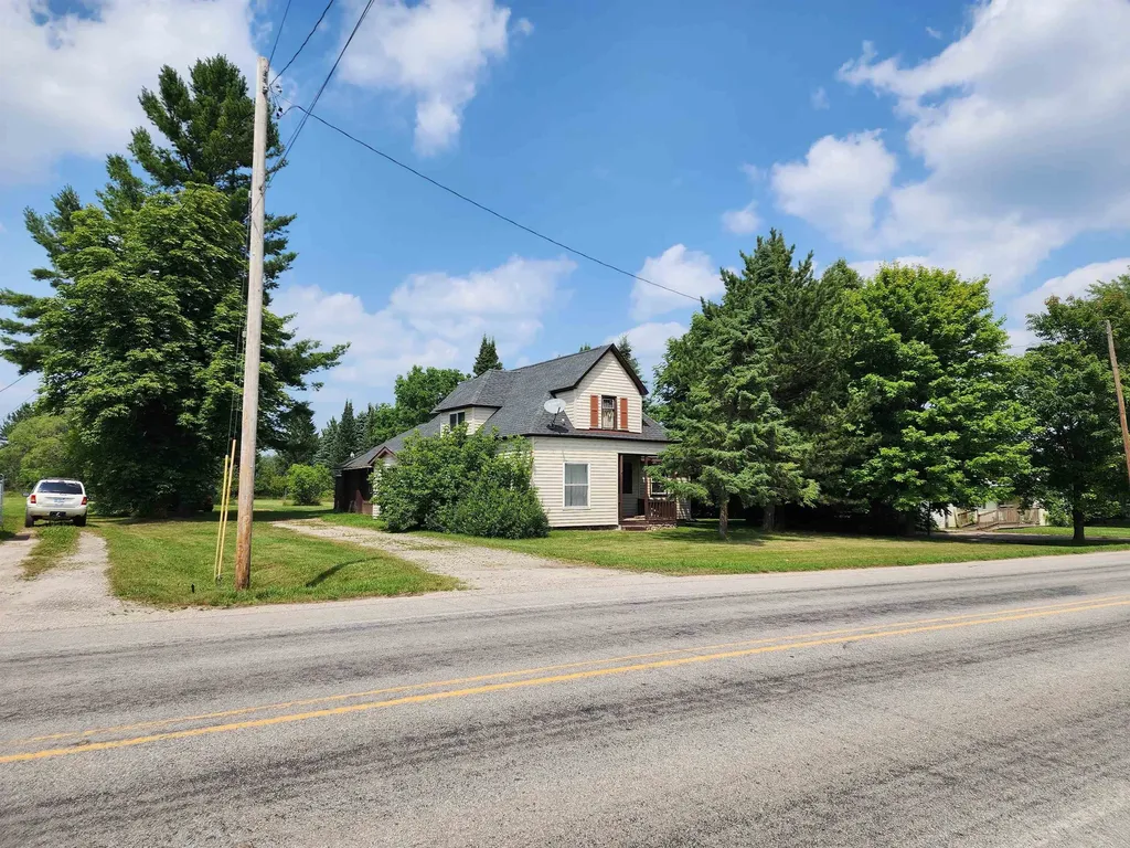 301 E Main Street Plainfield Township MI 48739