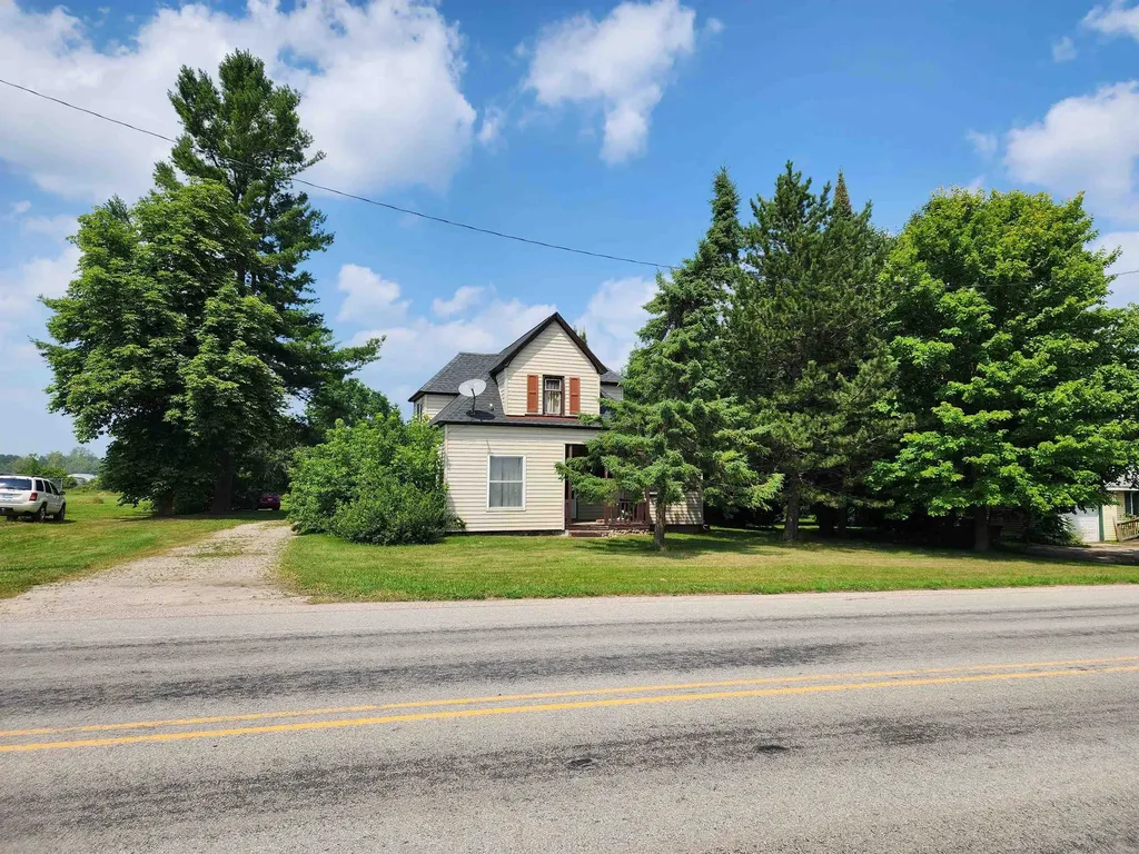 301 E Main Street Plainfield Township MI 48739
