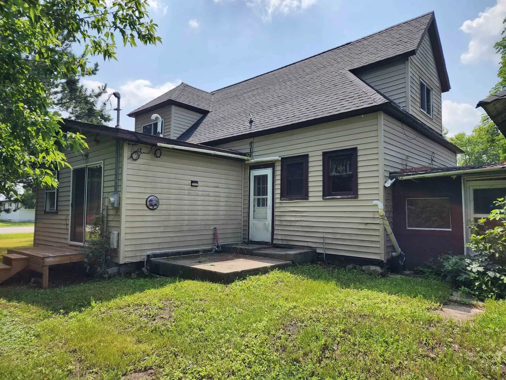 301 E Main Street Plainfield Township MI 48739