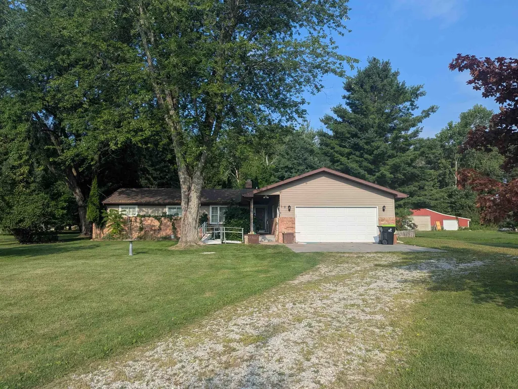 910 N Court Street Au Gres Township MI 48703