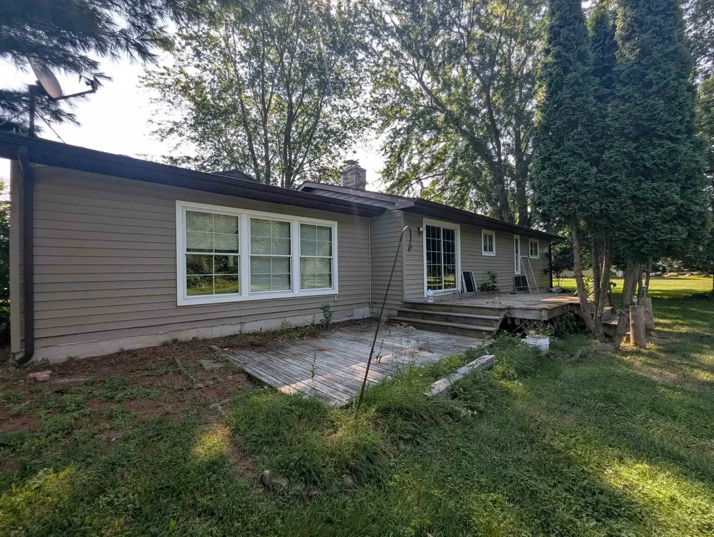 910 N Court Street Au Gres Township MI 48703