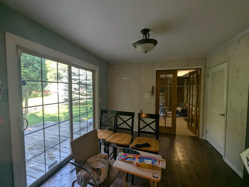 910 N Court Street Au Gres Township MI 48703