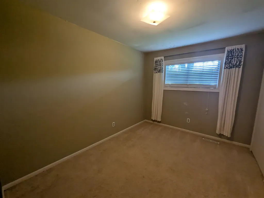 910 N Court Street Au Gres Township MI 48703
