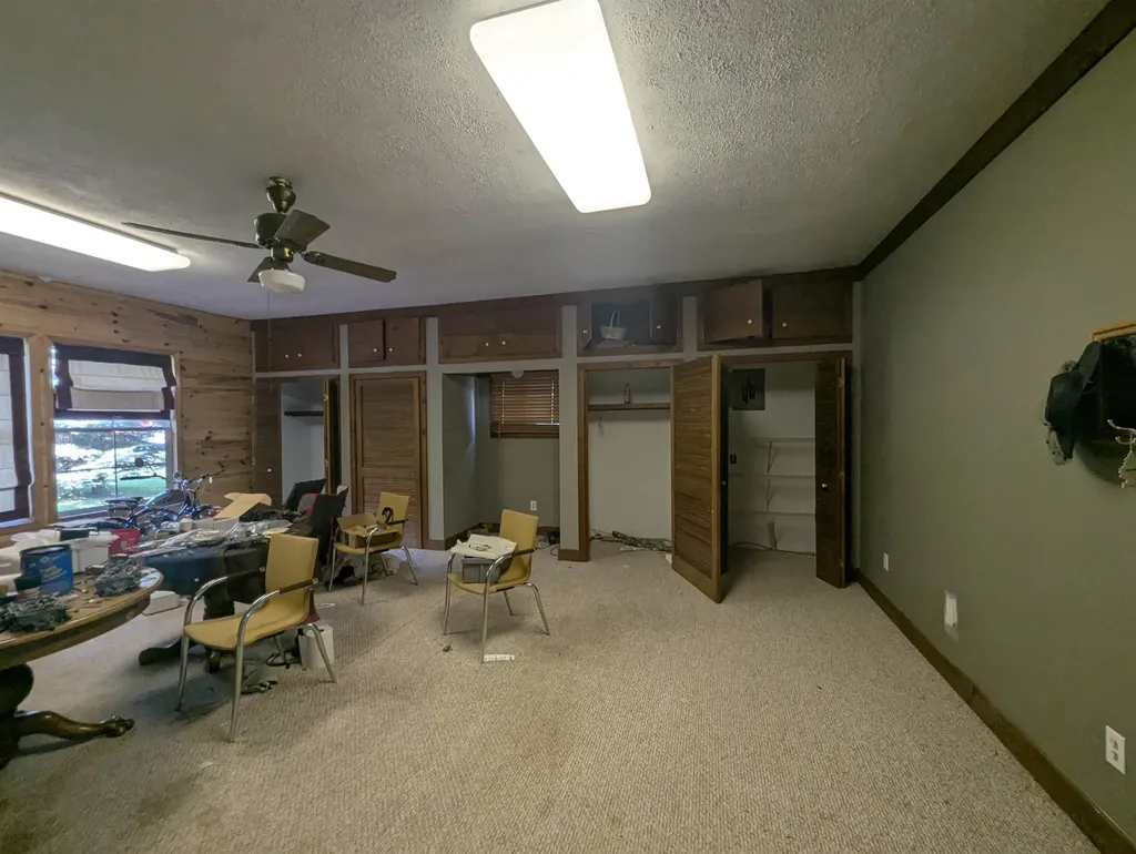 910 N Court Street Au Gres Township MI 48703