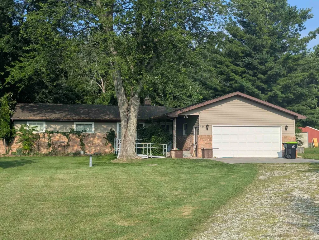 910 N Court Street Au Gres Township MI 48703