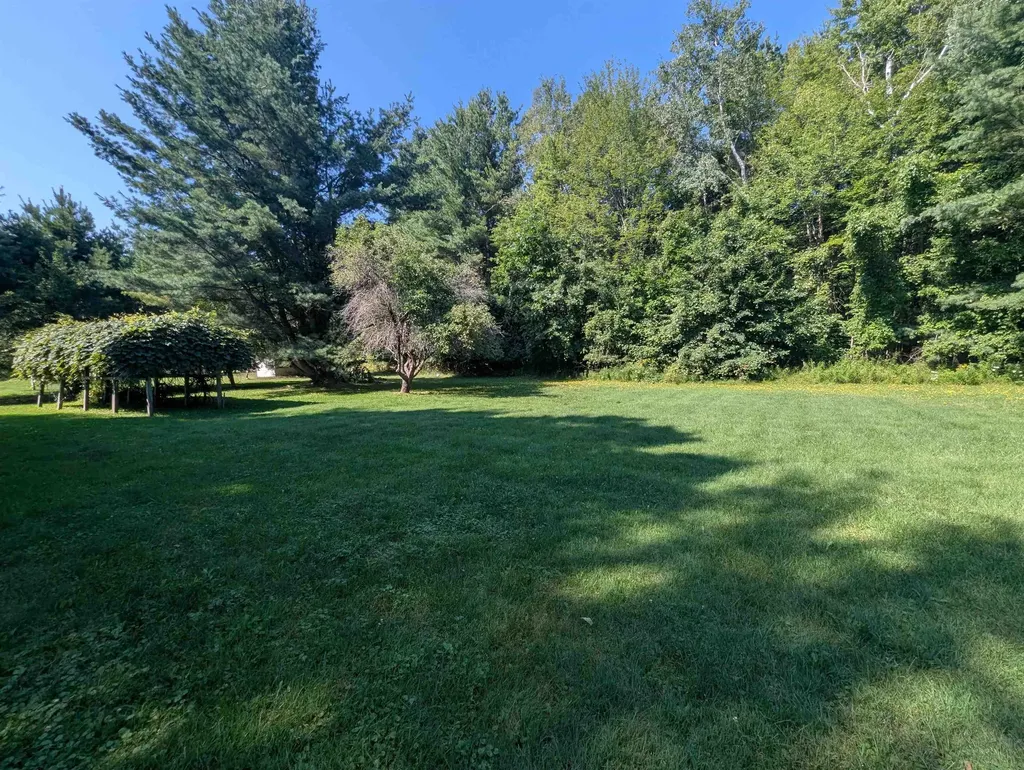 910 N Court Street Au Gres Township MI 48703