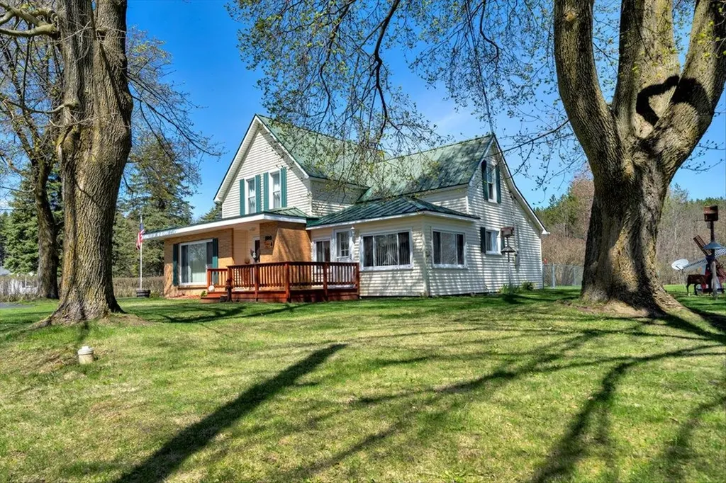 304 W Main Plainfield Township MI 48739