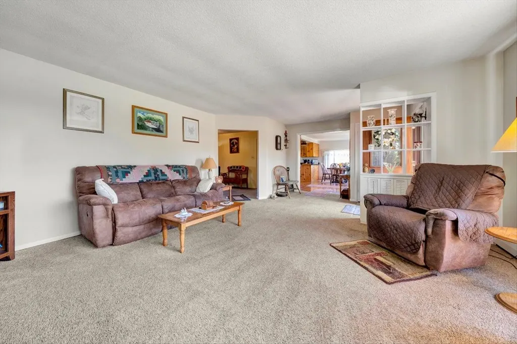304 W Main Plainfield Township MI 48739