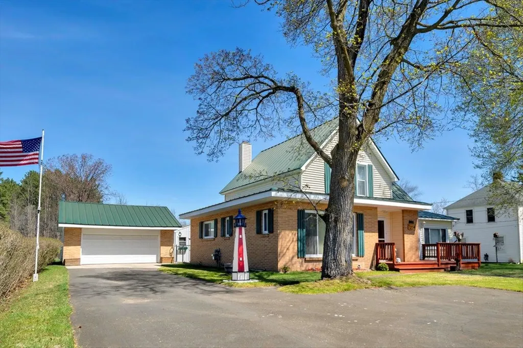 304 W Main Plainfield Township MI 48739