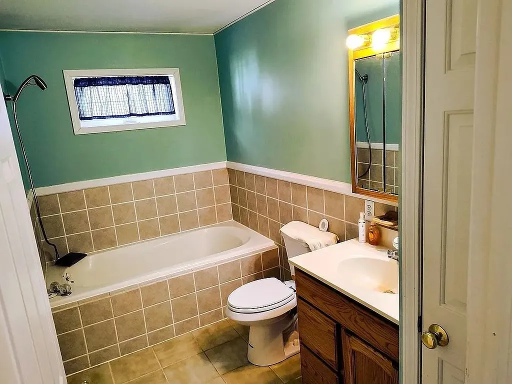 301 S 6th Street Higgins Township MI 48653