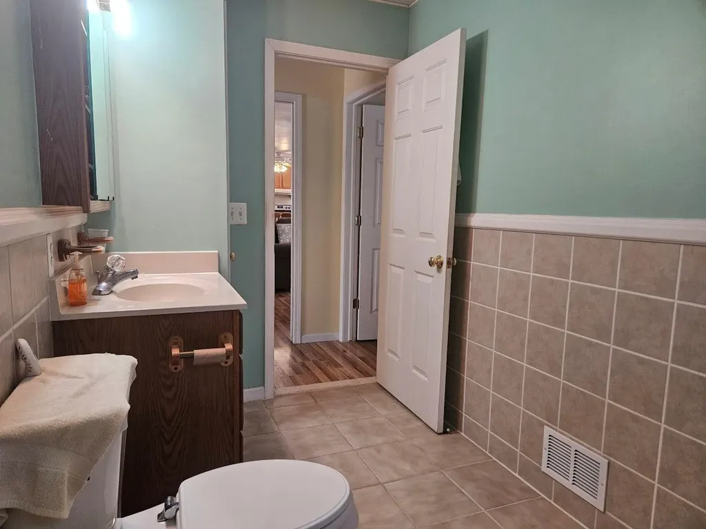 301 S 6th Street Higgins Township MI 48653