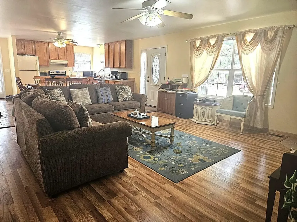301 S 6th Street Higgins Township MI 48653