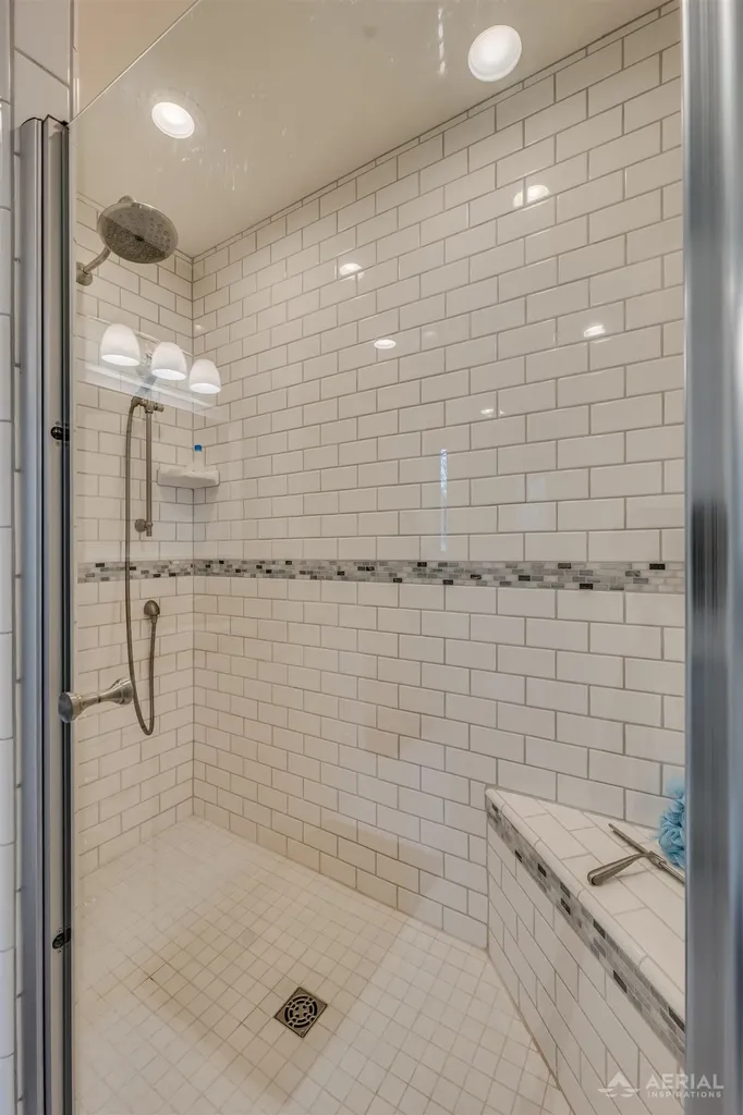 2896 E Lake Drive Cumming Township MI 48635