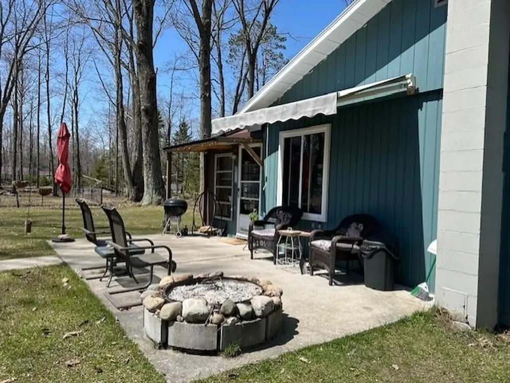 4355 Owl Road Alcona Township MI 48742