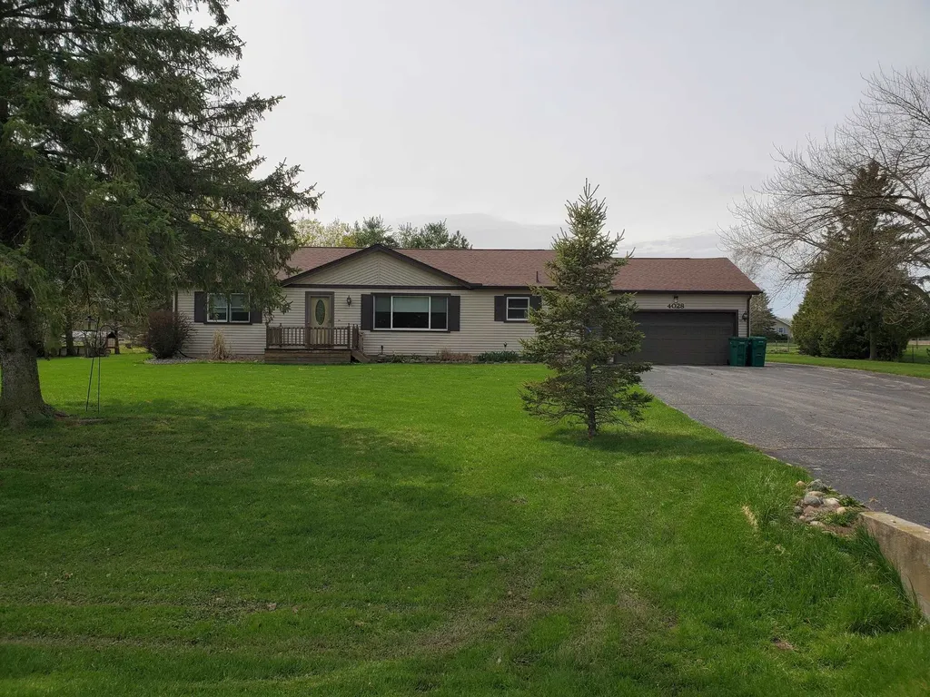 4028 Stark Drive Edwards Township MI 48661