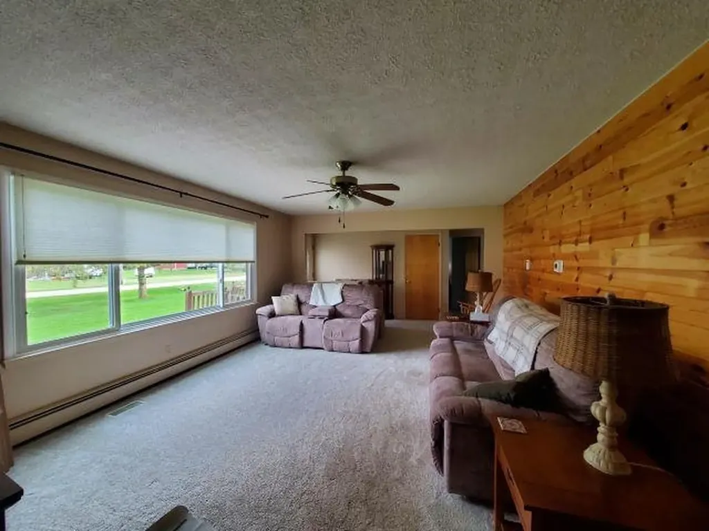 4028 Stark Drive Edwards Township MI 48661