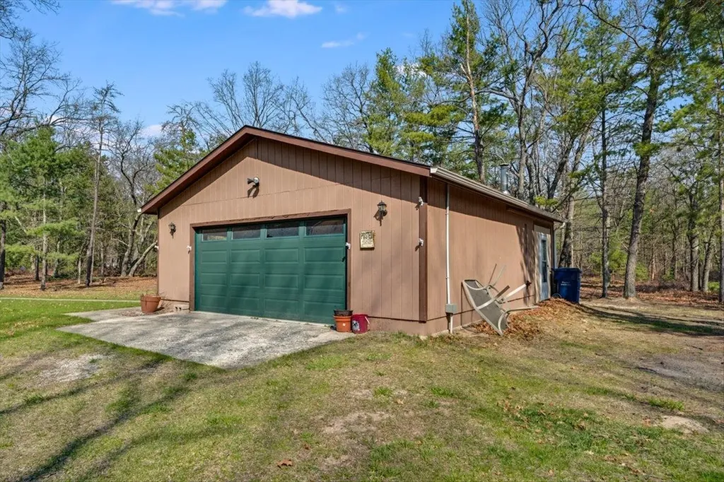 4165 Gagnon Trail Oscoda Charter Township MI 48750