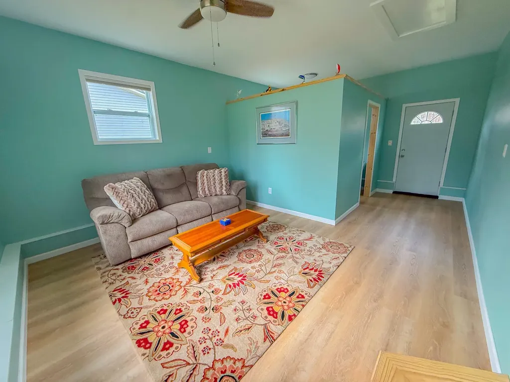 408 Kirkshire Avenue Markey Township MI 48653