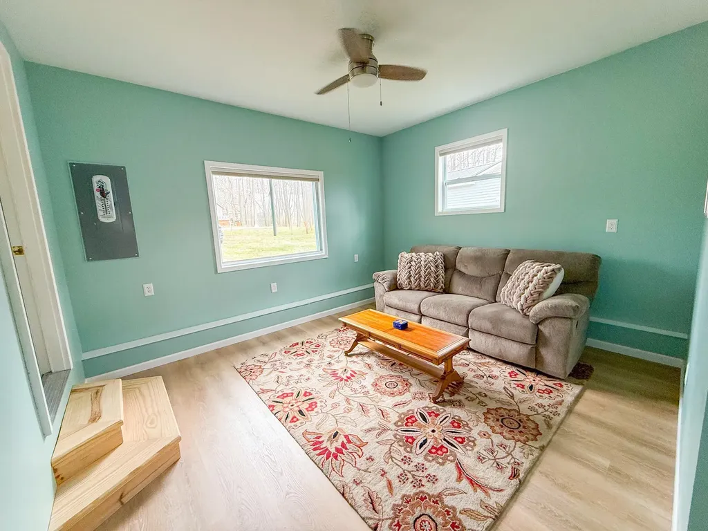 408 Kirkshire Avenue Markey Township MI 48653
