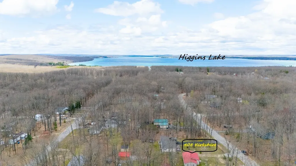 408 Kirkshire Avenue Markey Township MI 48653