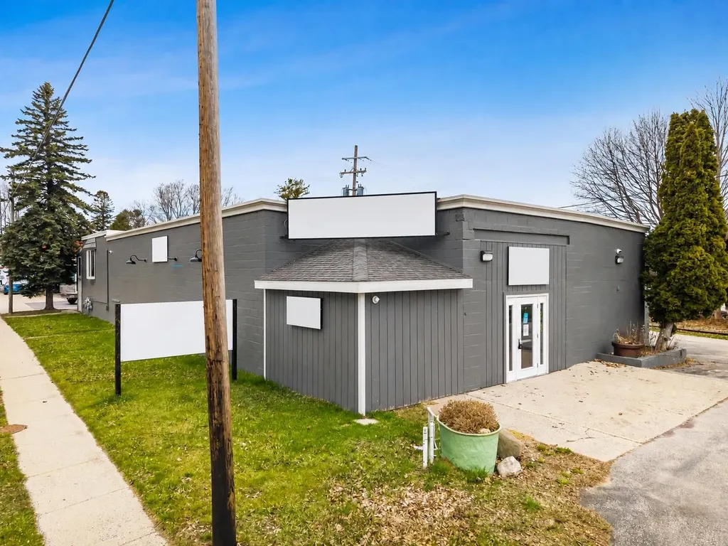 108 N Us-23 Harrisville Township MI 48740