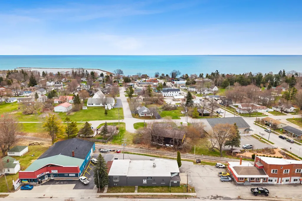 108 N Us-23 Harrisville Township MI 48740