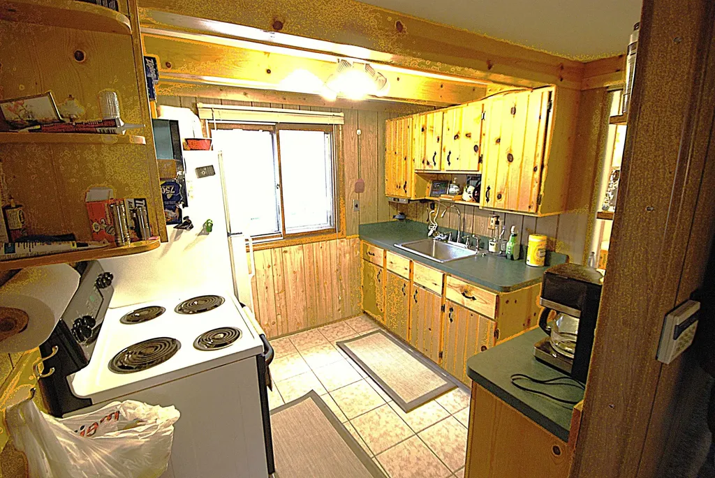 9406 Van Buren Street Richfield Township MI 48656