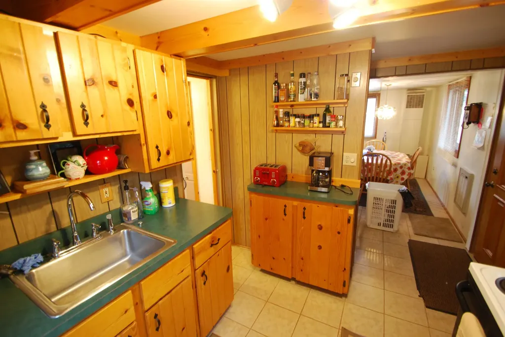 9406 Van Buren Street Richfield Township MI 48656