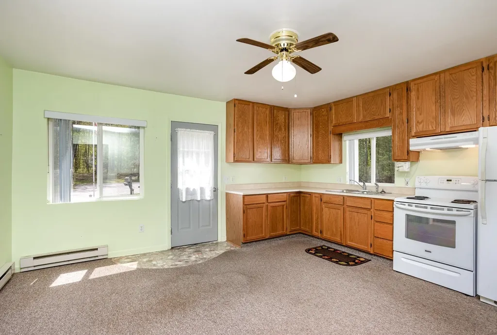 6924 Leslie Street Plainfield Township MI 48739