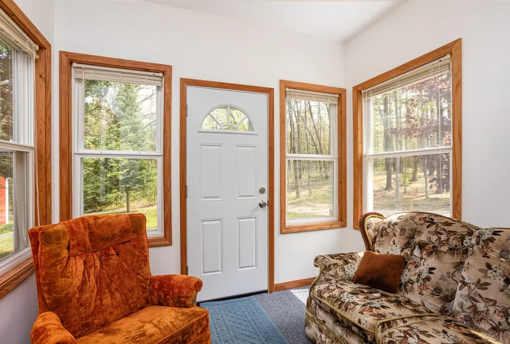 6924 Leslie Street Plainfield Township MI 48739