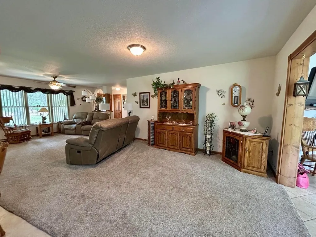 4260 W Dort Road Beaver Creek Township MI 48653