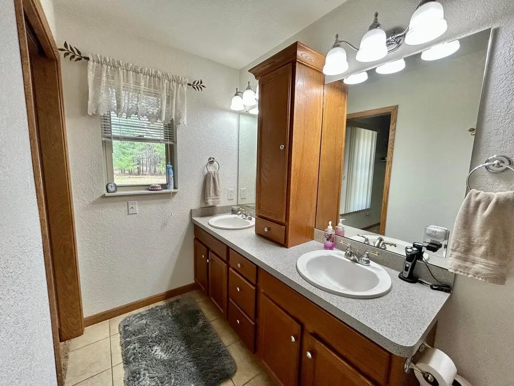4260 W Dort Road Beaver Creek Township MI 48653