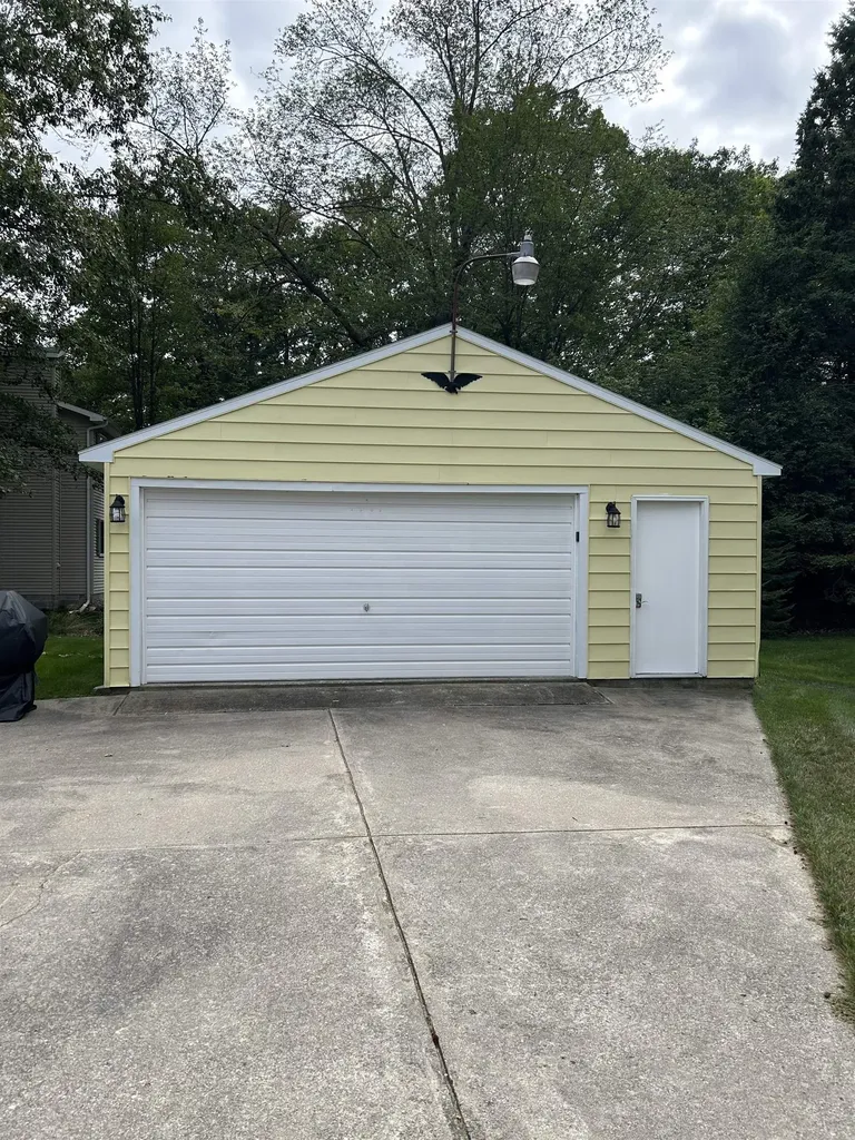 2424 Price Street Baldwin Township MI 48730
