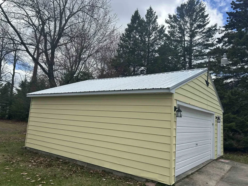 2424 Price Street Baldwin Township MI 48730