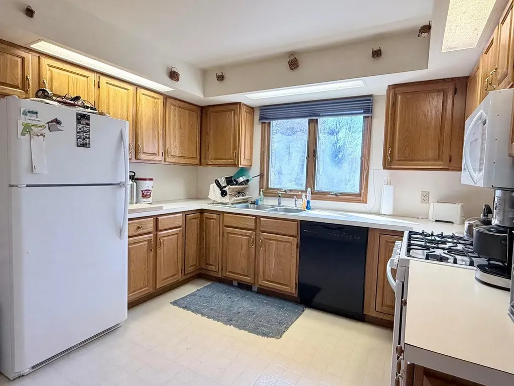 108 Carpenter Boulevard Gerrish Township MI 48653