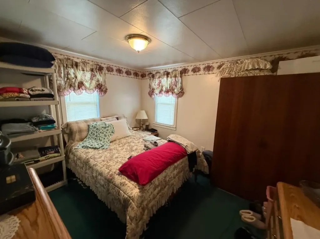 5772 Oak Street Oscoda Charter Township MI 48750