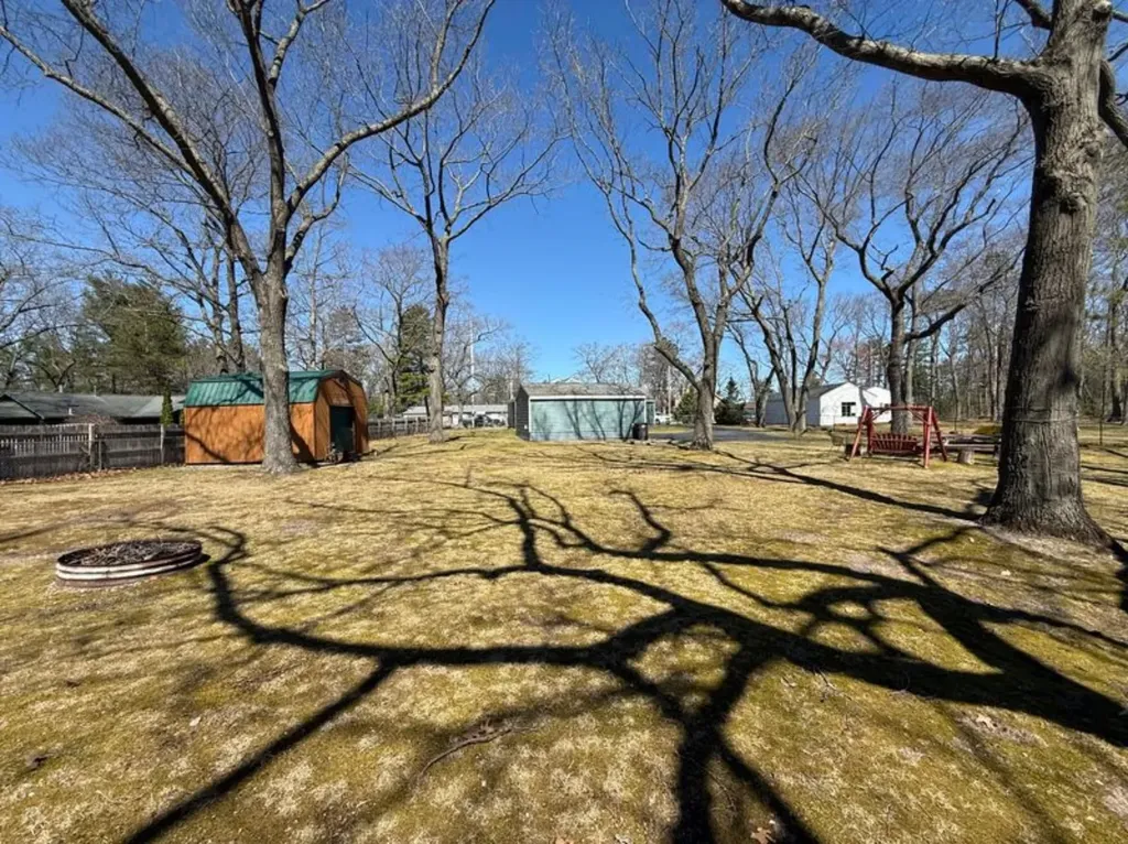 5772 Oak Street Oscoda Charter Township MI 48750