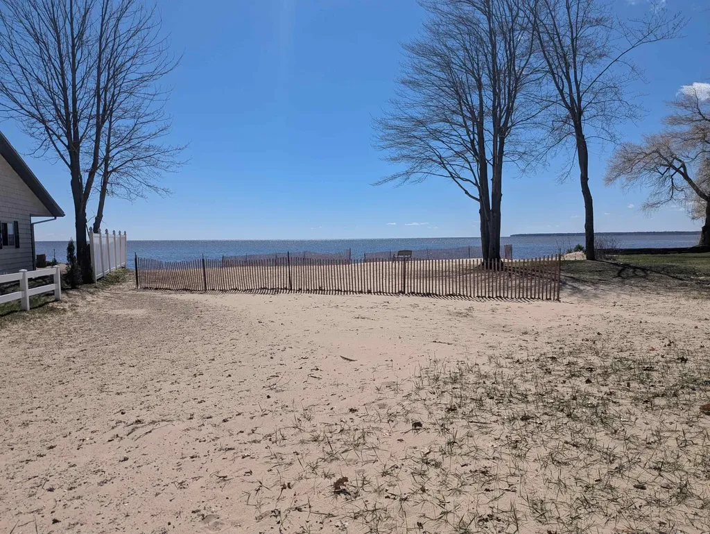 4275 E Michigan Avenue Sims Township MI 48703