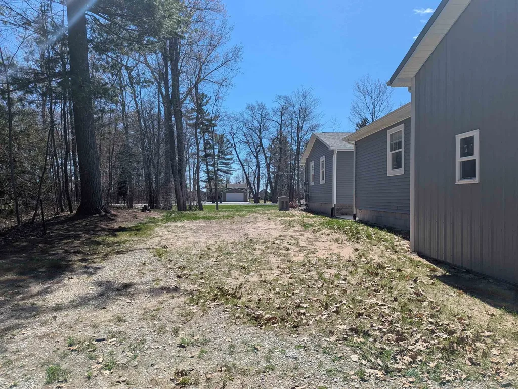 4275 E Michigan Avenue Sims Township MI 48703