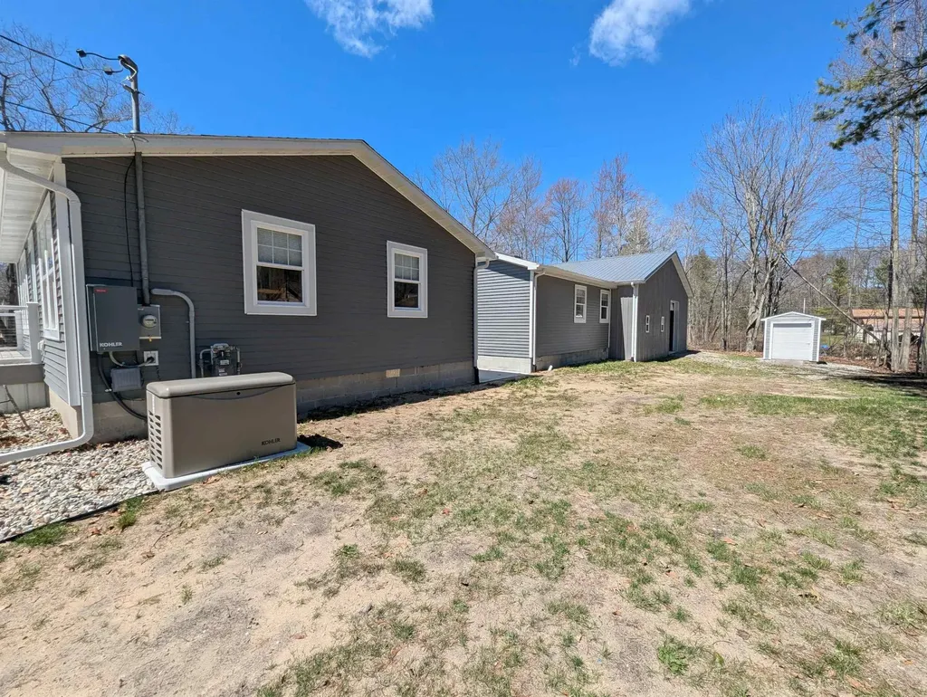 4275 E Michigan Avenue Sims Township MI 48703