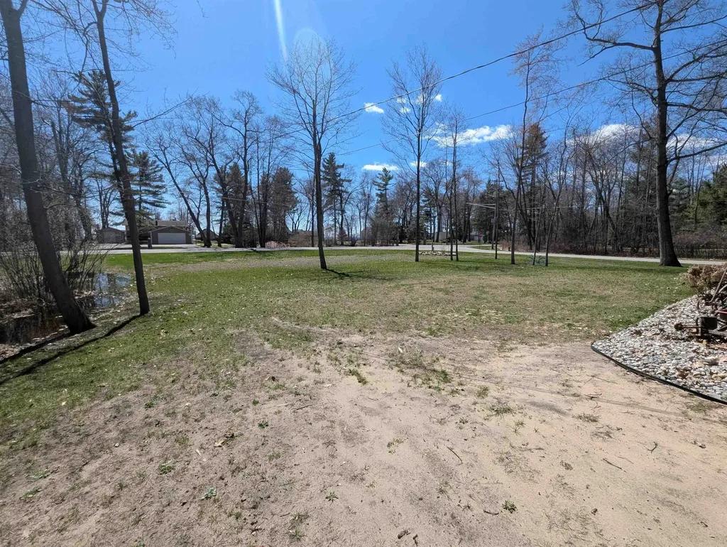 4275 E Michigan Avenue Sims Township MI 48703